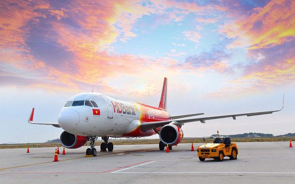 tau-bay-vietjet