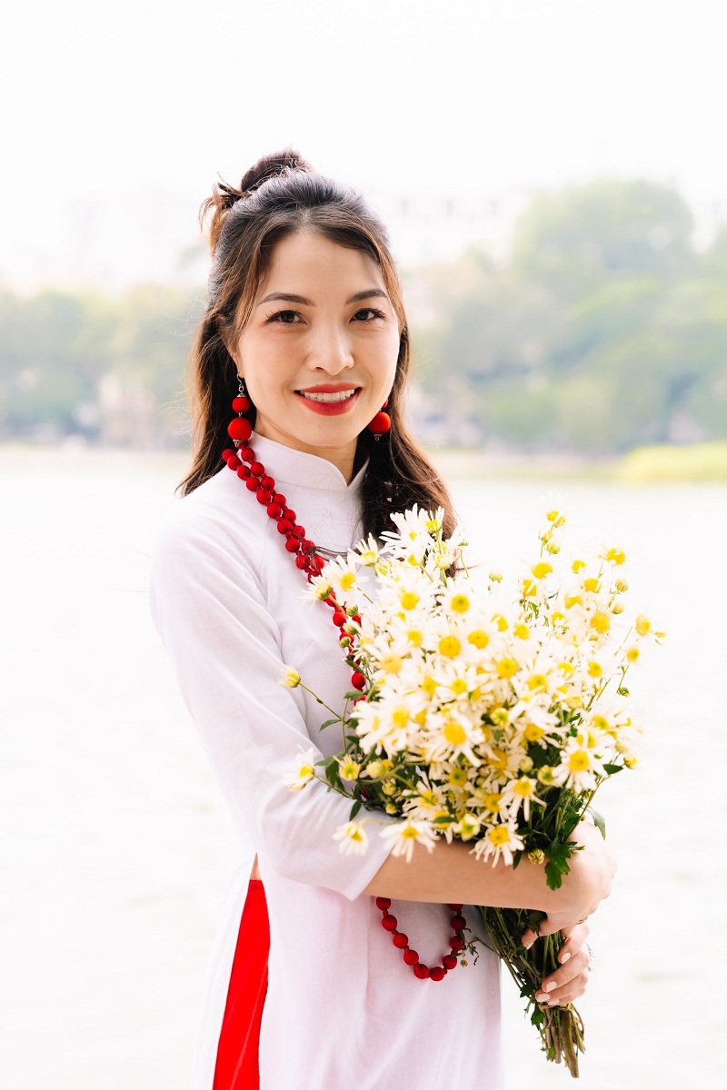 doanh-nhan-le-hien-luong-ao-dai-7