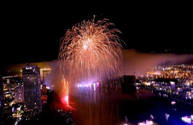 da-nang-dung-cong-nghe-ban-tu-dong-fireone-trong-dem-phao-hoa-giao-thua-tet-nguyen-dan