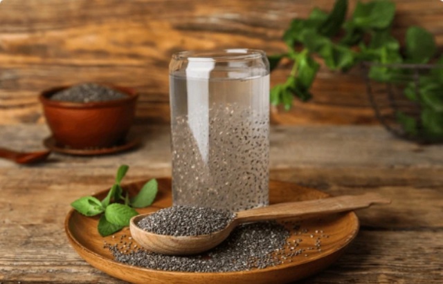 thoi-quen-uong-nha-dam-hat-chia-buoi-sang-mang-lai-loi-ich-gi