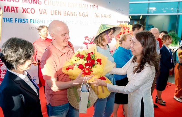 du-lich-da-nang-lap-dinh-don-hon-7-7-trieu-khach-trong-5-thang