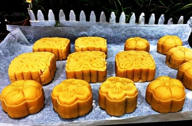 bac-si-chi-cach-an-banh-trung-thu-khong-so-beo-vot-duong-huyet