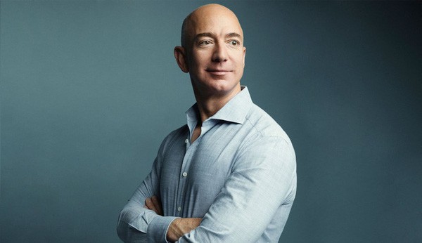Jeff-Bezos-vanhoadoanhnhan
