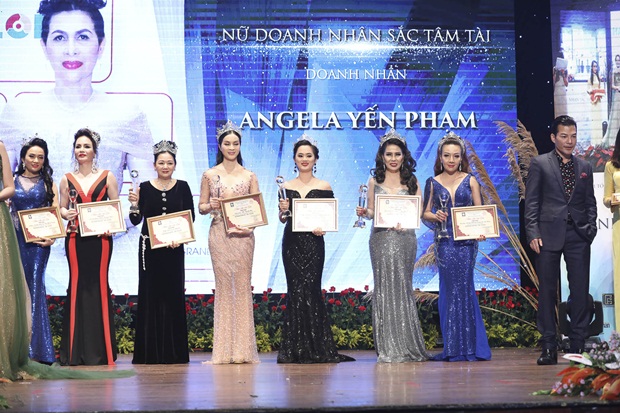 15-hktt-truong-anh-hong-vhdn-duoc-vinh-danh-nu-doanh-nhan-sc-tam-tai