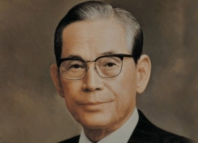 Lee-Byung-Chull-vanhoadoanhnhan