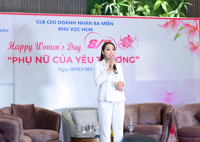clb-ceo-doanh-nhan-ba-mien-to-chuc-chuong-trinh-happy-womens-day-vanhoadoanhnhan-1