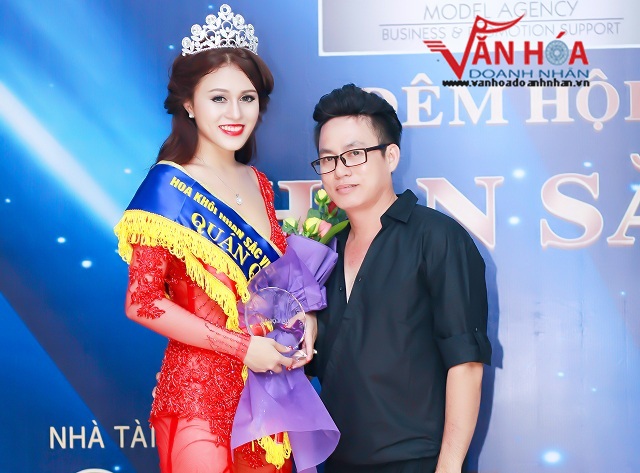 thaithaotrinh-hoakhoinhansacvietnam-wshowbiz-showbiz-1