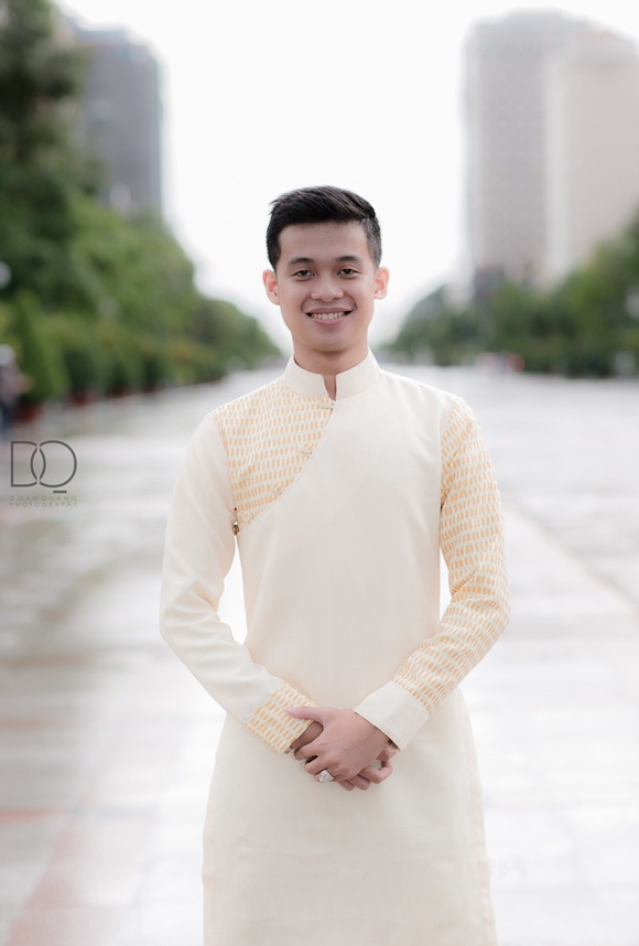 19-trang-phuc-ao-dai-van-hoa-doanh-nhan