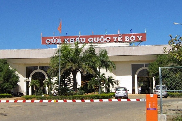 cua-khau-quoc-te-dat-lien- van-hoa-doanh-nhan