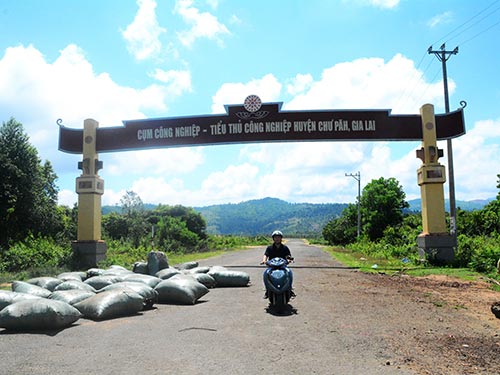 khu-cong-nghiep-vang-bong-doanh-nghiep