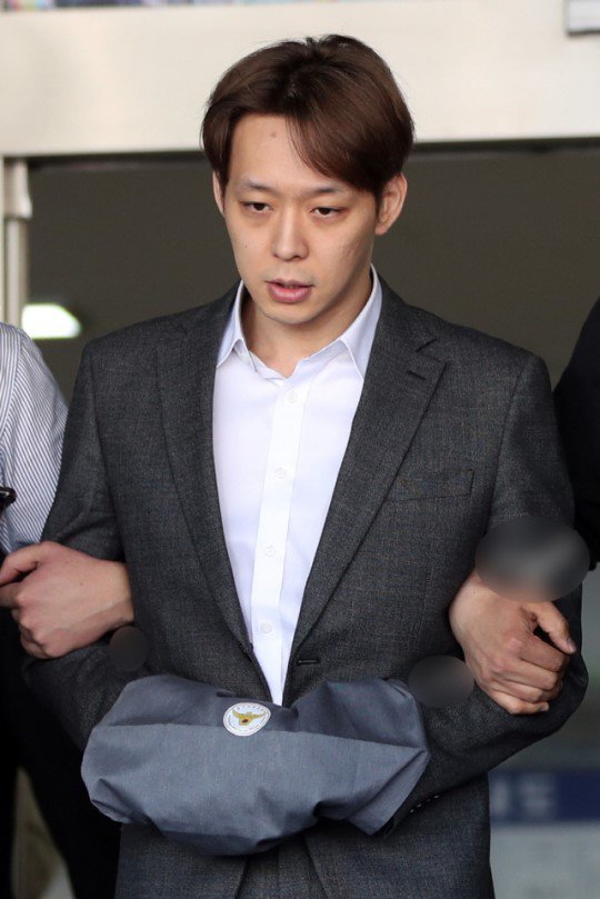 yoochun-thua-nhan-doi-tra