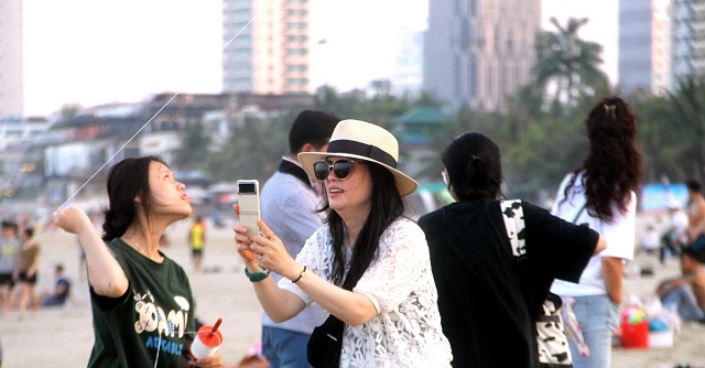 nguoi-nuoc-ngoai-den-da-nang-o-3-6-thang-la-nguon-thu-fdi-truc-tiep-va-sach