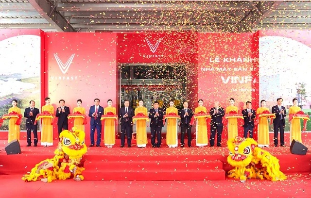 vinfast-khanh-thanh-nha-may-san-xuat-o-to-dien-tai-ha-tinh-sau-7-thang-khoi-cong