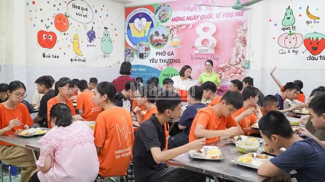 Khởi động dự án hỗ trợ dinh dưỡng cho trẻ em có hoàn cảnh khó khăn