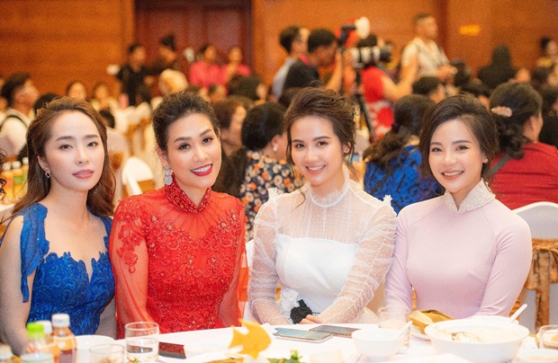 sen-vang-dat-viet-stella-chang-phan-minh-huyen-2