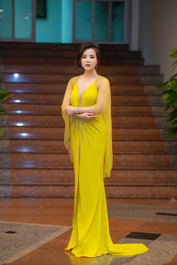 sen-vang-dat-viet-stella-chang-phan-minh-huyen-6