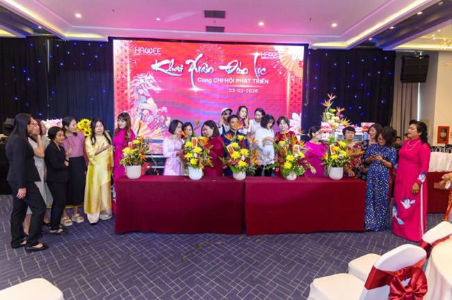 hawee-chi-hoi-phat-trien-khai-xuan-don-loc-2026--viet-tiep-hanh-trinh-tien-phong-va-ket-noi-thinh-vuong-vanhoadoanhnhan-13