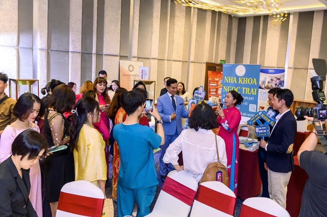 hawee-chi-hoi-phat-trien-khai-xuan-don-loc-2026--viet-tiep-hanh-trinh-tien-phong-va-ket-noi-thinh-vuong-vanhoadoanhnhan-26