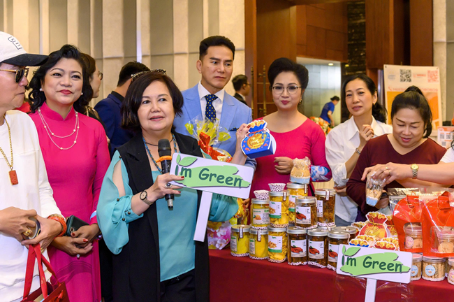 hawee-chi-hoi-phat-trien-khai-xuan-don-loc-2026--viet-tiep-hanh-trinh-tien-phong-va-ket-noi-thinh-vuong-vanhoadoanhnhan-27