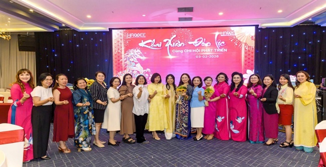 hawee-chi-hoi-phat-trien-khai-xuan-don-loc-2026--viet-tiep-hanh-trinh-tien-phong-va-ket-noi-thinh-vuong-vanhoadoanhnhan-38