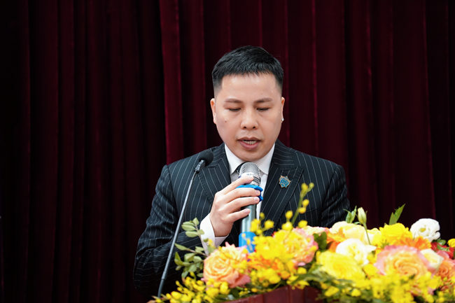 cong-bo-chuoi-hoat-dong-ho-tro-sinh-vien-kien-tao-tuong-lai-cung-ai-va-ra-mat-nhan-su-vien-iresta-nhiem-ky-2025-2030-VANHOADOANHNHAN02