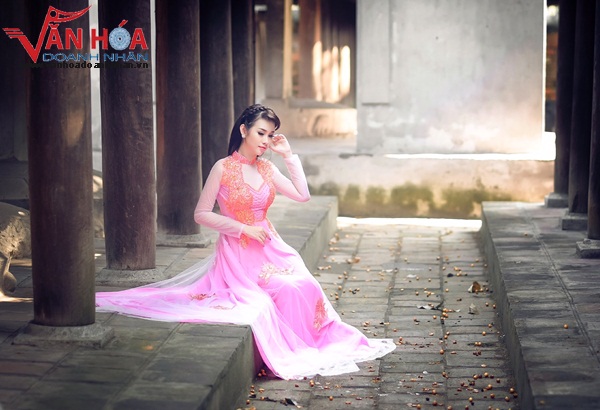 thanh-trang-ao-dai-hong-1