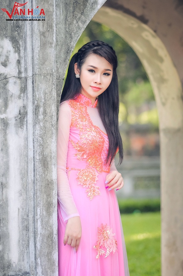 thanh-trang-ao-dai-hong-12