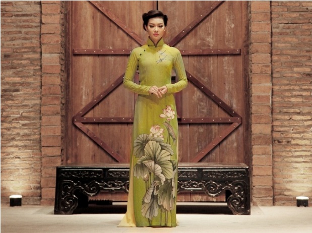 vhdn-trien-lam-ao-dai-VN-5