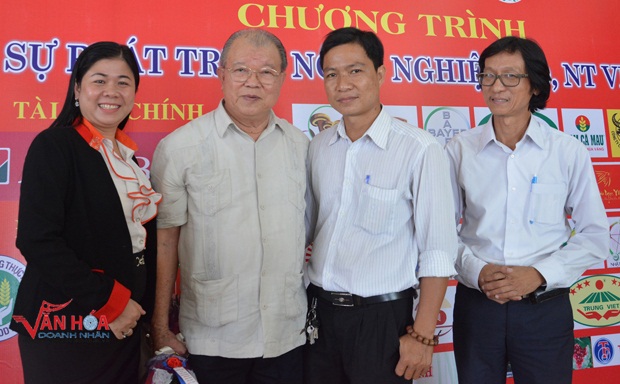 tinhot24h-doanh-nhan-ket-noi-yeu-thuong-6